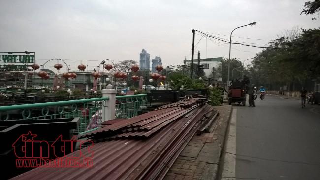 Ngày 24/2, tiếp tục cưỡng chế phá dỡ nhà nổi, du thuyền trên Hồ Tây ảnh 5